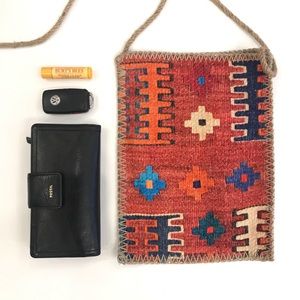 Loloi India Style Crossbody